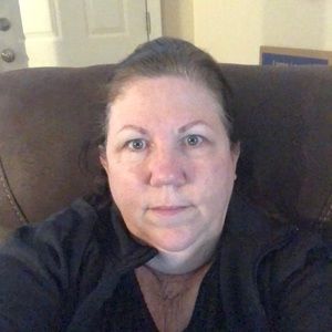 Meet your Posher, Suzanne